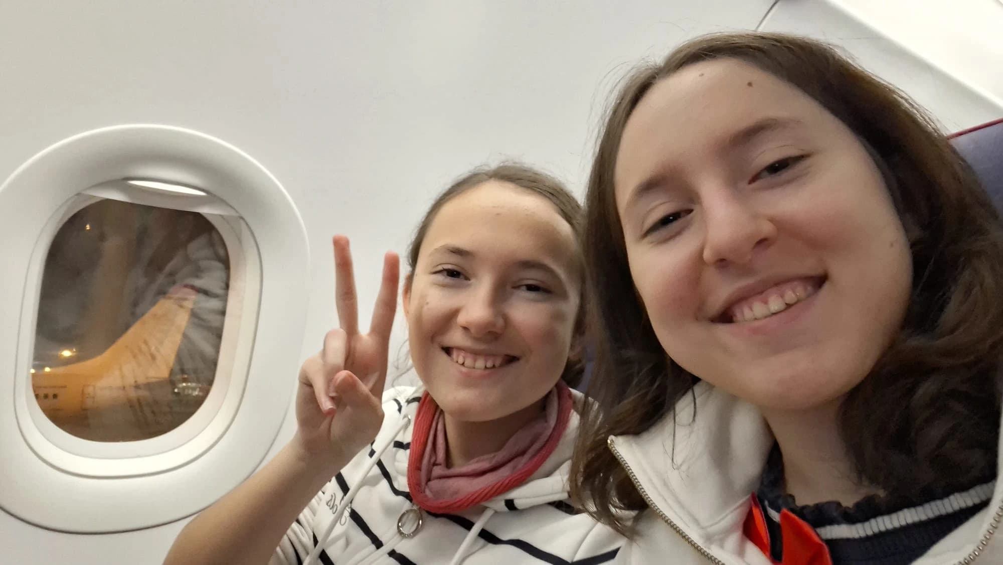 Bianka and Tifani, the student creators of OmniClass